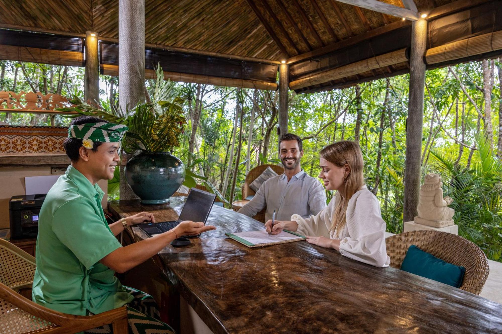 The Mesare Eco Resort Batumadeg Bagian luar foto